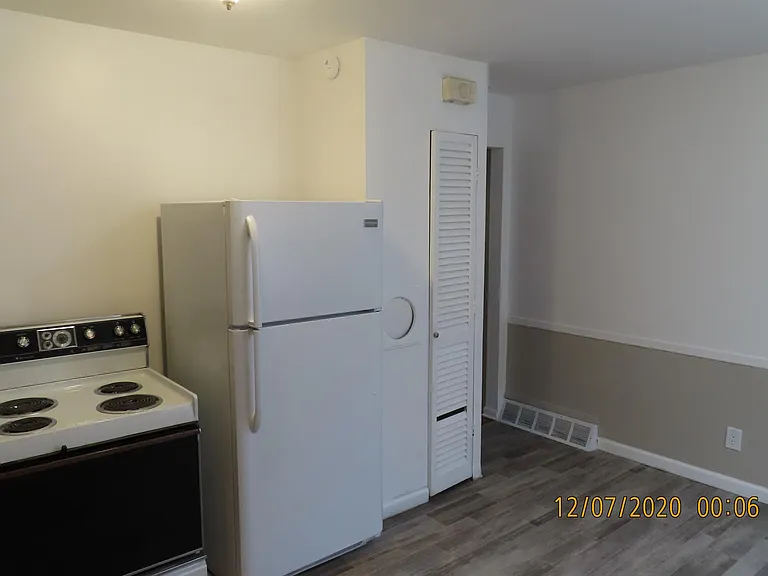 905 N Meadows Ct #C — Photo 19