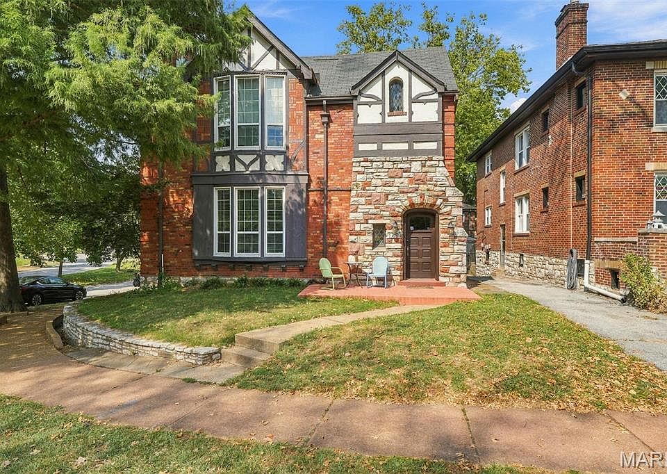 1st image of 7379 Amherst Ave