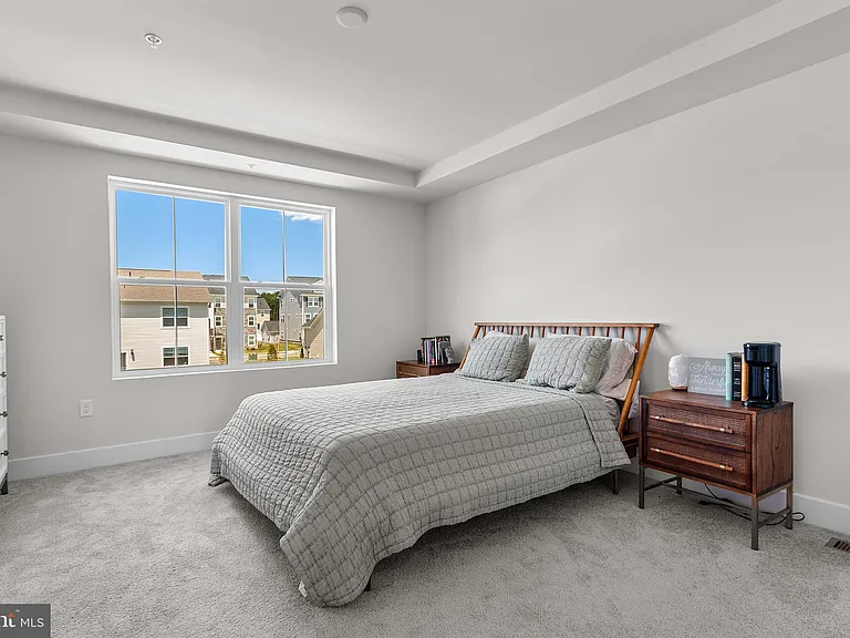 10893 Drummond Pl — Photo 13