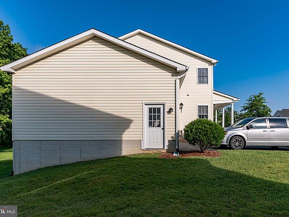 5th image of 29807 Captain Adamouski St #15B