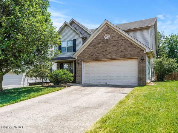 9730 Hunting Ground Ct, Louisville, KY 40228