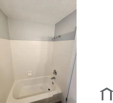 1021 Stonewall Dr SE — Photo 7