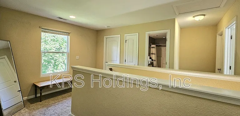 7721 Cortlandt Pl — Photo 17