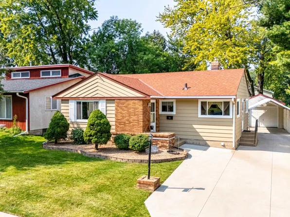 981 Bellows St, West Saint Paul, MN 55118