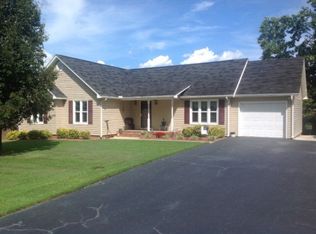 244 Brookfield Cir, Sanford, NC 27330
