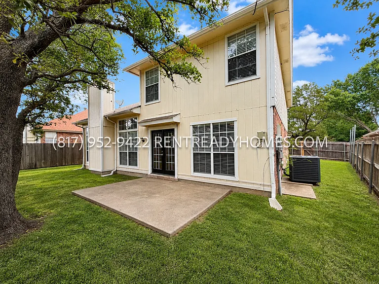 7504 Trotter Ct — Photo 4