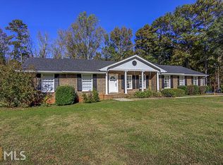 6901 Rivertown Rd, Fairburn, GA 30213