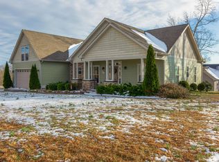 125 Laken Ln, Dickson, TN 37055