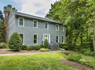 7131 Ramsgate Rd, Charlotte, NC 28270