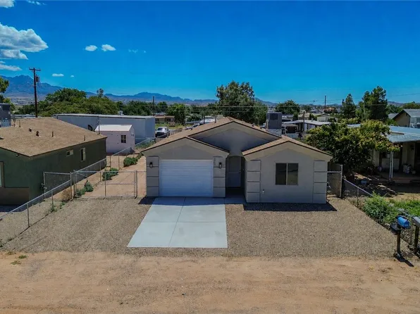 3060 E Leroy Avenue, Kingman, AZ 86409
