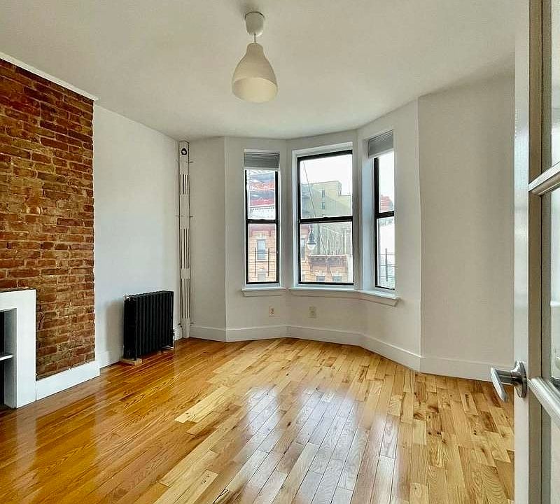 1st image of 645 Franklin Ave #3H
