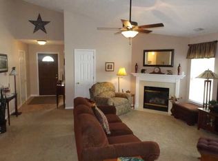 1097 Thornwood Dr, Greenwood, IN 46143
