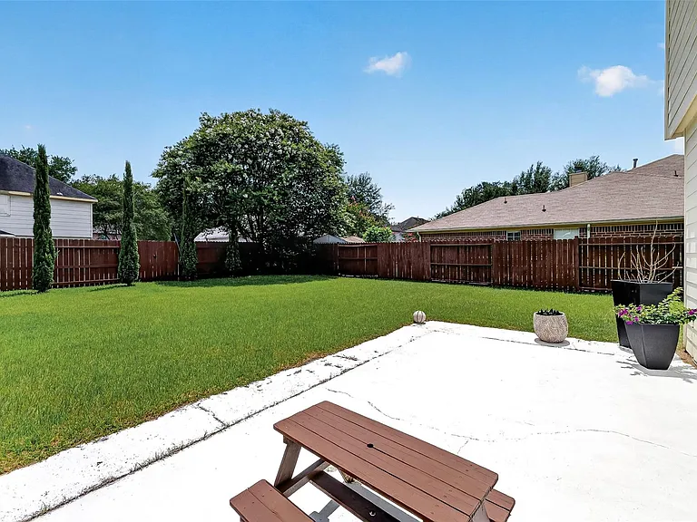 19207 Rebel Yell Dr — Photo 34