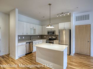 401 S 41st St APT 204, Omaha, NE 68131