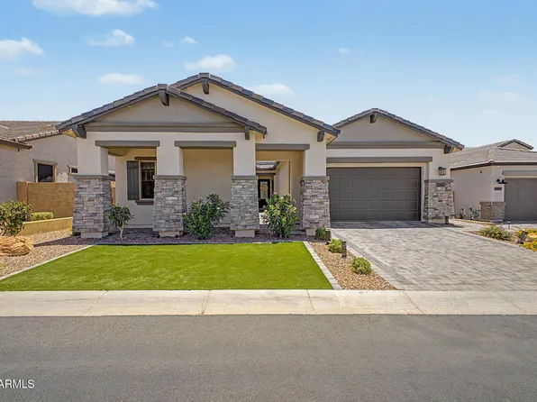 8041 E Jacaranda Street, Mesa, AZ 85207