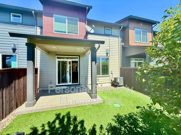 11809 NE 108th St, Vancouver, WA 98662