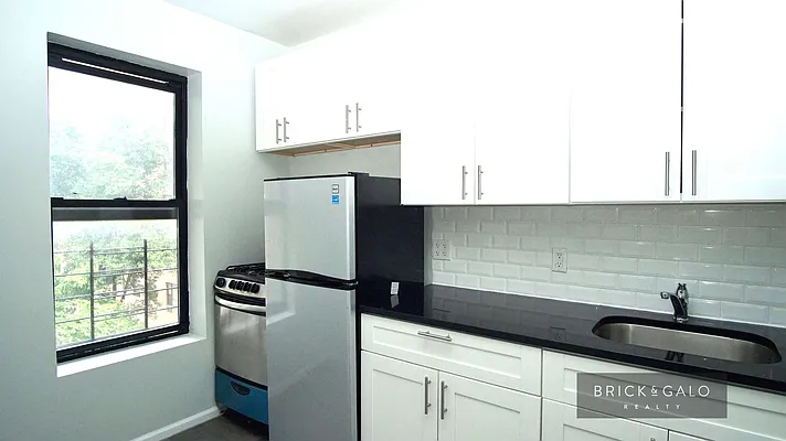 Rented by BRICK & GALO REALTY CORP | media 8