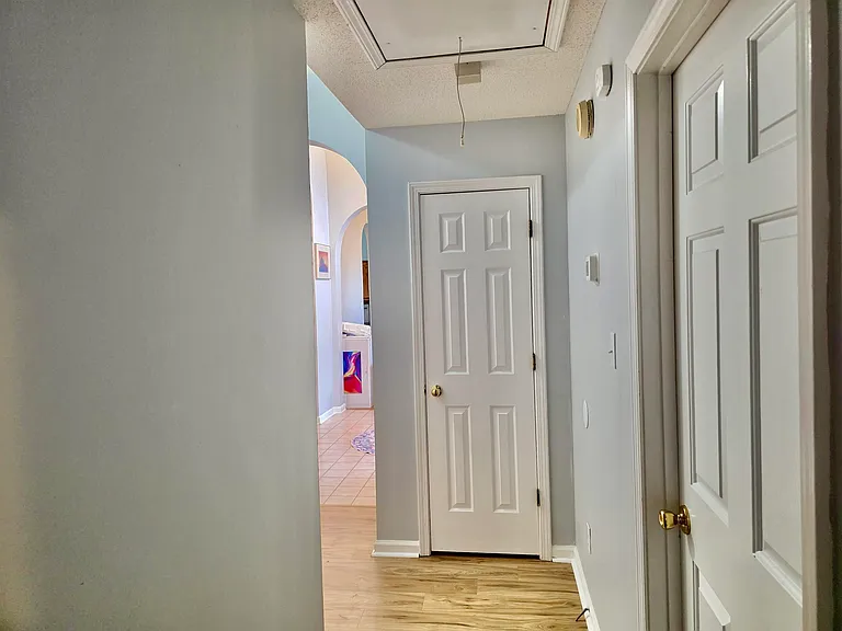 266 Bouldincrest Ave — Photo 17