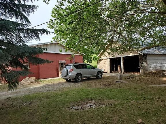 5th image of 2316 N 25th Hwy