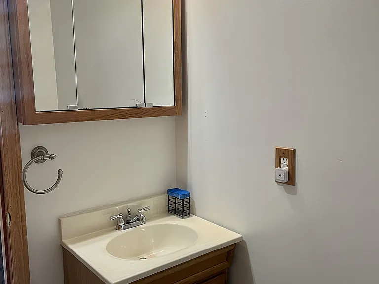 706 E Water St #1 — Photo 7