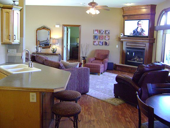 Upstairs Living Area