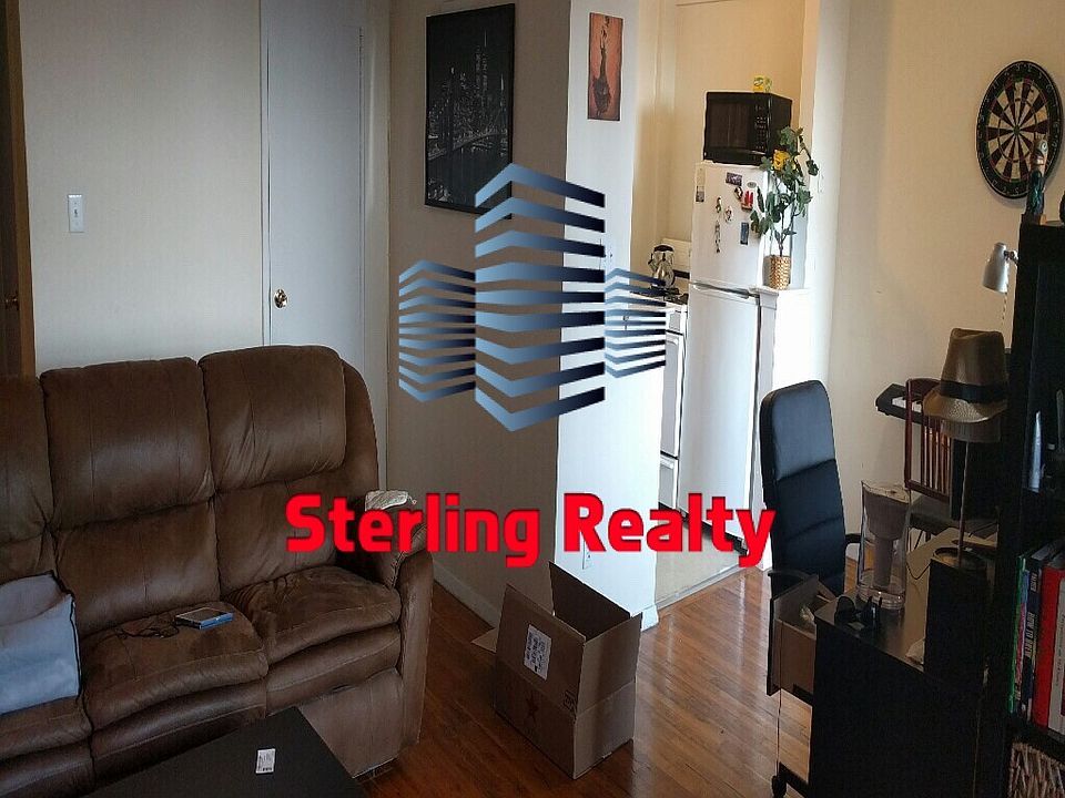 1st image of 2536 Crescent St #5