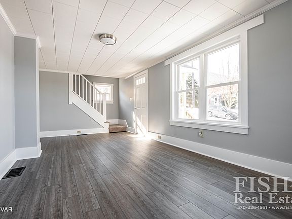 5th image of 489 Kane St