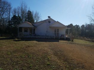 560 Ruth Rd, Sardis, TN 38371