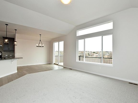 4th image of 1189 Crown Sparrow St