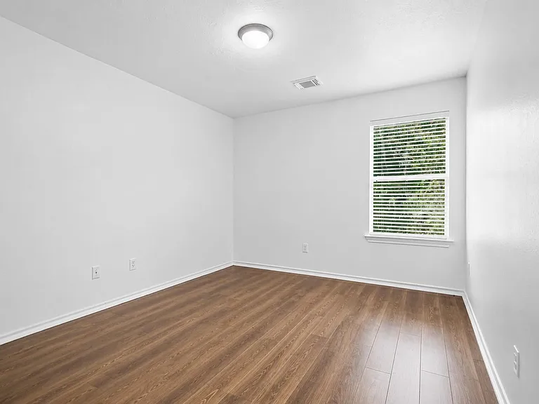 174 E Spindle Tree Cir — Photo 41