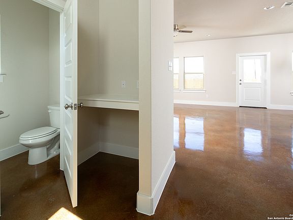 3rd image of 6334 Hazel Valley St