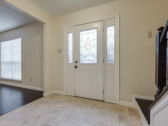 4th image of 1716 River Birch Dr