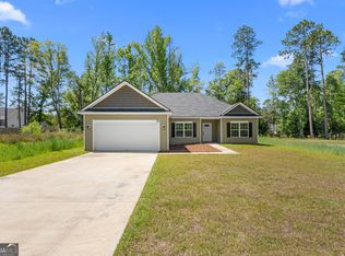 212 Camelia Dr, Sylvania, GA 30467