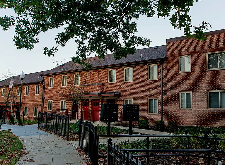 Bass Circle Apartments — Photo 6