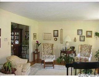 5th image of 4849 Carey Ct