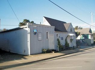 614 Main St, Cambria, CA 93428