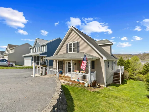 1008 Middlebrook Ave, Staunton, VA 24401