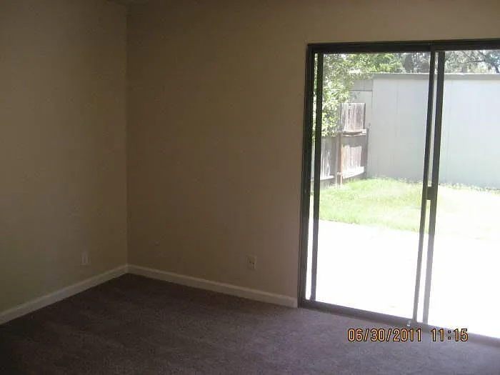 6816 Gordon Ct — Photo 5
