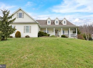 483 Oley Rd, Fleetwood, PA 19522