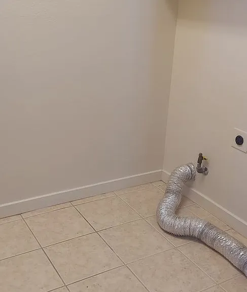1382 Rincon Dr — Photo 23