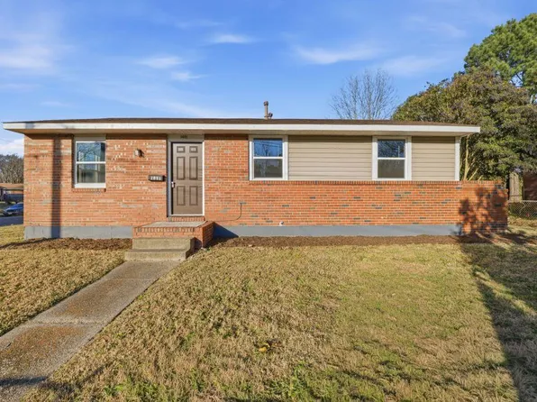 1401 Algona Rd, Chesapeake, VA 23324