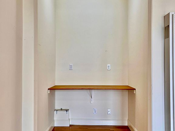5th image of 2237 Fulton St