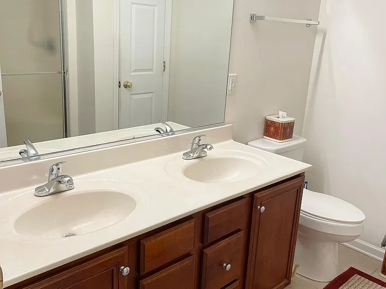 655 Ansley Way — Photo 10
