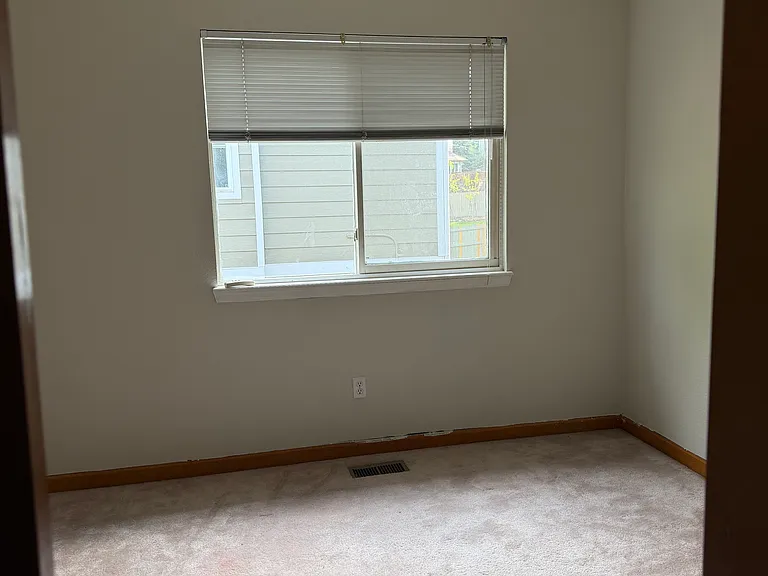 1879 Breen Ln — Photo 22