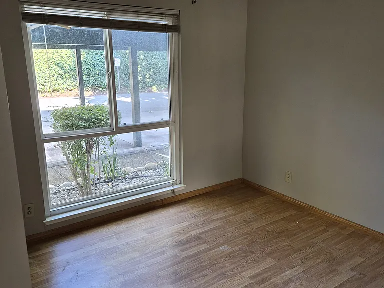 1036 Oak Grove Rd #33 — Photo 7