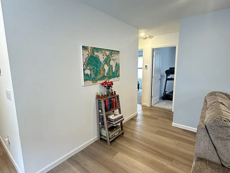 3499 Mildred Way — Photo 8