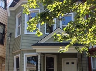 825 Ridge St, Newark, NJ 07104