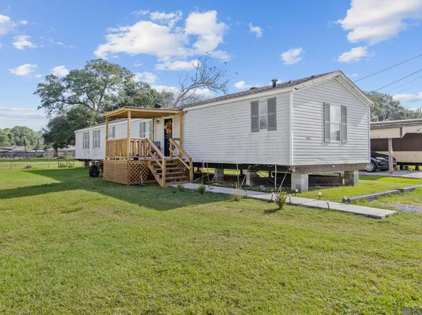 10255 Railroad Dr, Maringouin, LA 70757