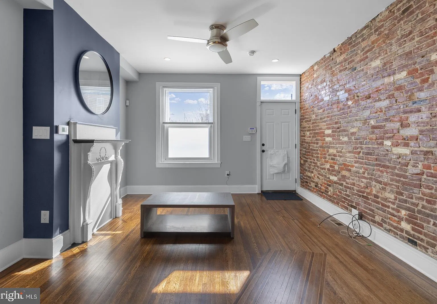 2 bed, 1.0 bath, 904 sqft, $2,095 — Photo 4