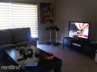 8650 NW 3rd Ln #401-4, Miami, FL 33126